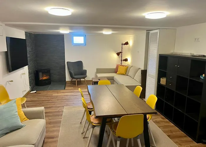 Indawood Semesterbostad *